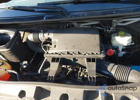 2019 Mercedes-Benz Sprinter 2500 High Roof V6 z USA, uszkodzony, nr VIN WDAPF1CD5KT004437